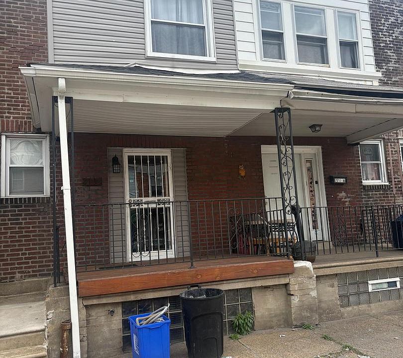 1st image of 2118 Bridge St