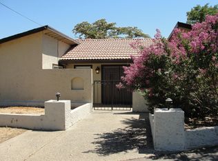 3821 Catlett Rd, Pleasant Grove, CA 95668