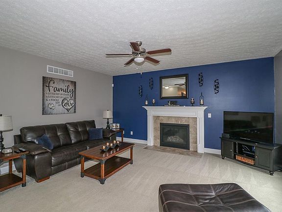 3rd image of 7357 Hargus Dr