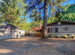 358 Anita Ln, Glide, OR 97443