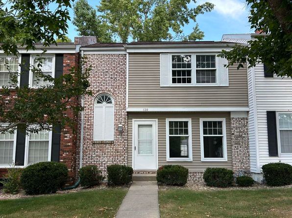 120 Carriage Hl, Macomb, IL 61455