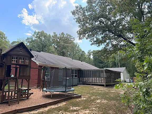 2nd image of 197 Adkins Ln