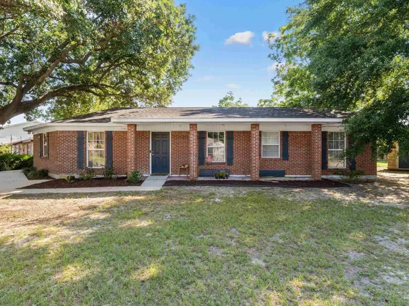 7142 Santa Barbara St, Pensacola, FL 32526