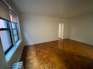 4108 159th St #2D, Flushing, NY 11358