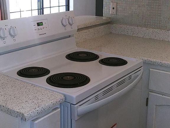 5th image of 3119 W Cochise Dr Unit 226