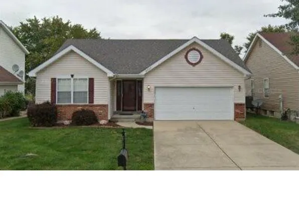 2854 Brookmeadow Dr, Belleville, IL 62221