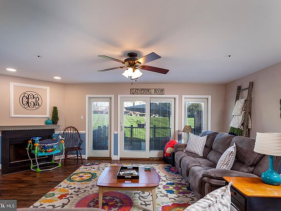 2nd image of 1516 Cumberland Ct #108
