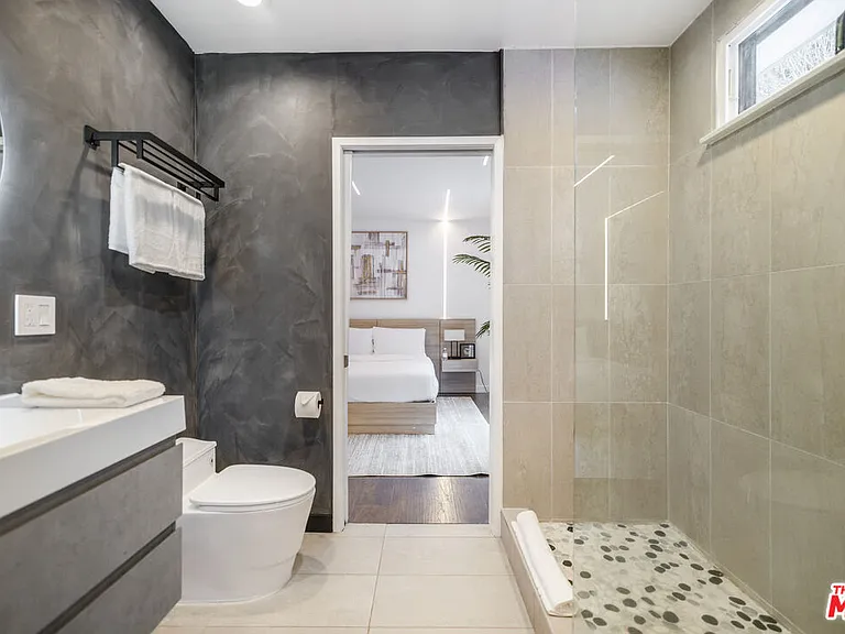 9596 Shirley Ln — Photo 23