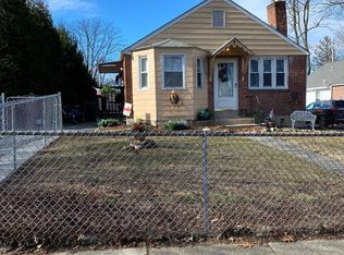 26 Barren Rd, Newtown Square, PA 19073