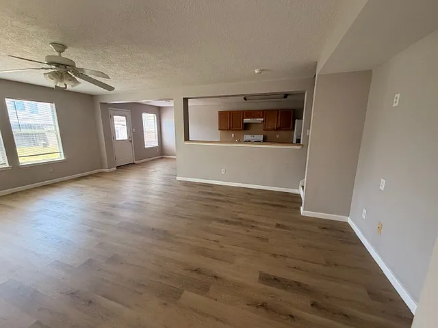 20759 Cypress Crescent Ln — Photo 6