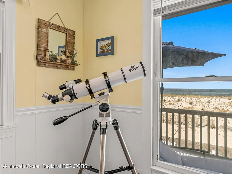 1404 Oceanfront #UPPER — Photo 29
