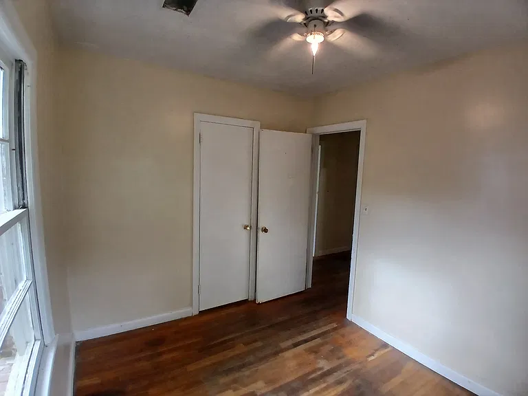 4213 Swann St — Photo 4