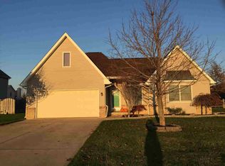 4870 Mortar Creek Rd, Monroe, MI 48161