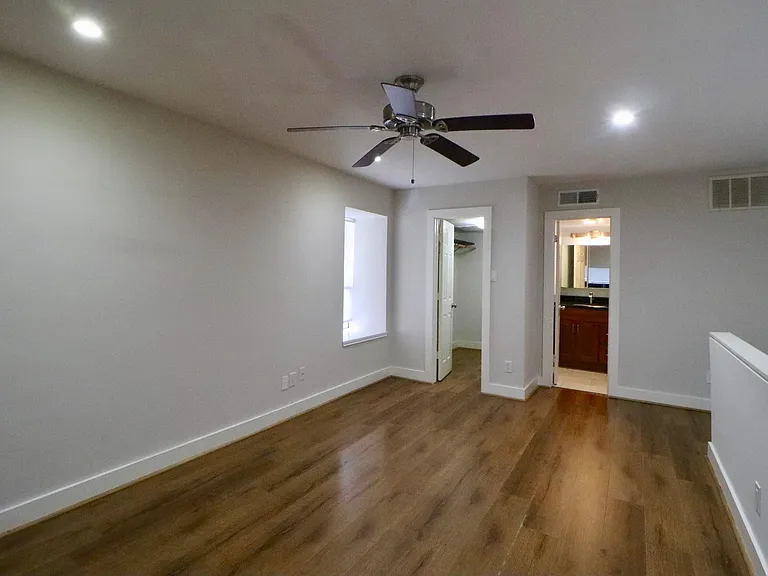 5929 Queensloch Dr #122 — Photo 6