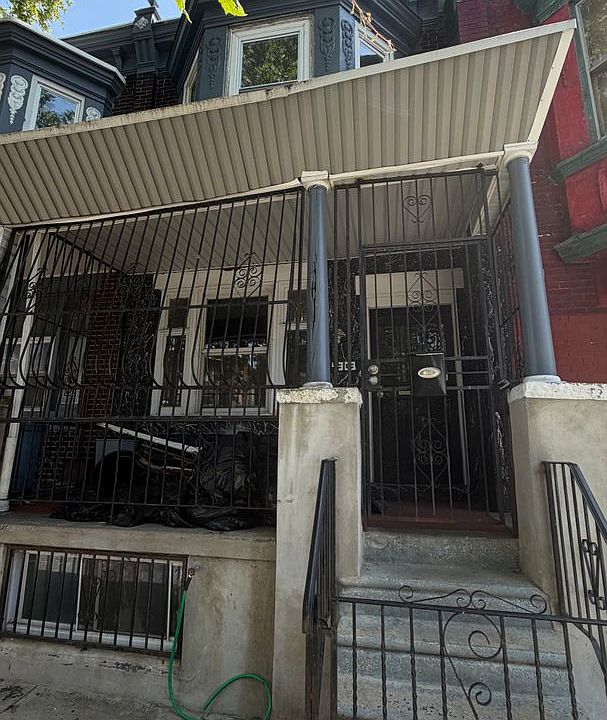 1st image of 4303 N Franklin St