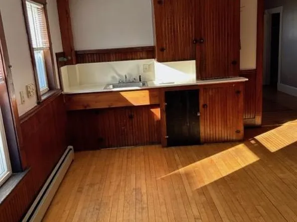 6 Gilman Ave #4, Brunswick, ME 04011