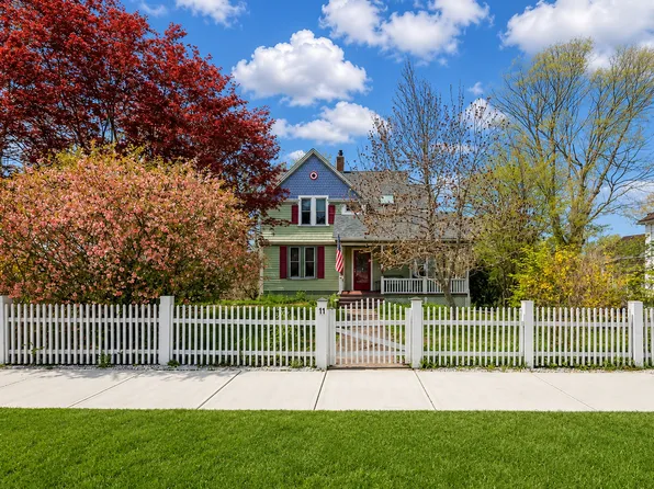 11 Plains Road, East Haddam, CT 06469