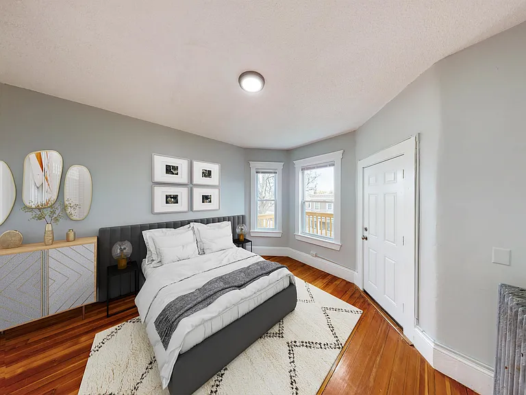 110 Howland St #3 — Photo 6