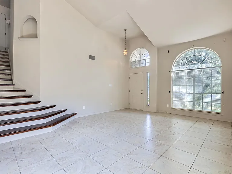 1714 Candelaria Mesa Dr — Photo 3