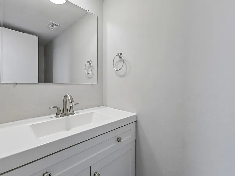 7974 Community Dr — Photo 9