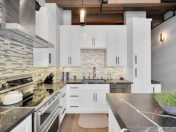 4th image of 333 Santana Row APT 305