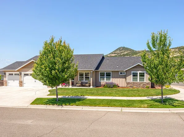 4833 Hathaway Dr #0, Medford, OR 97504