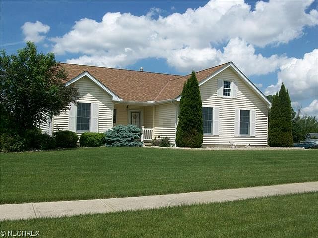 1st image of 330 Reserve Ave