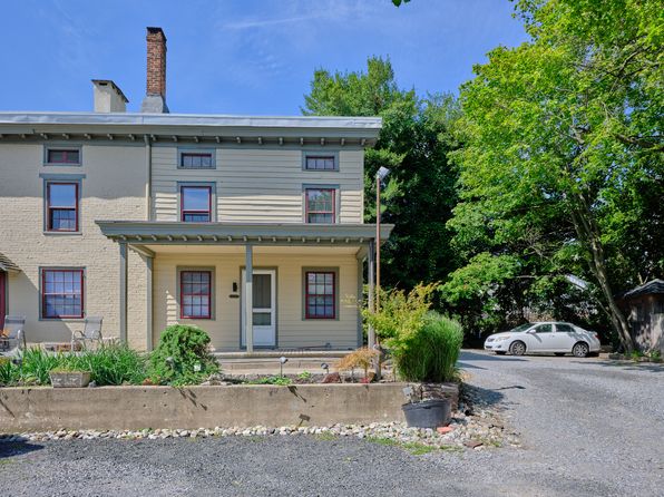 14 W Bridge St #A, New Hope, PA