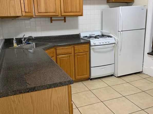 1432 Lexington Avenue image 10 of 13