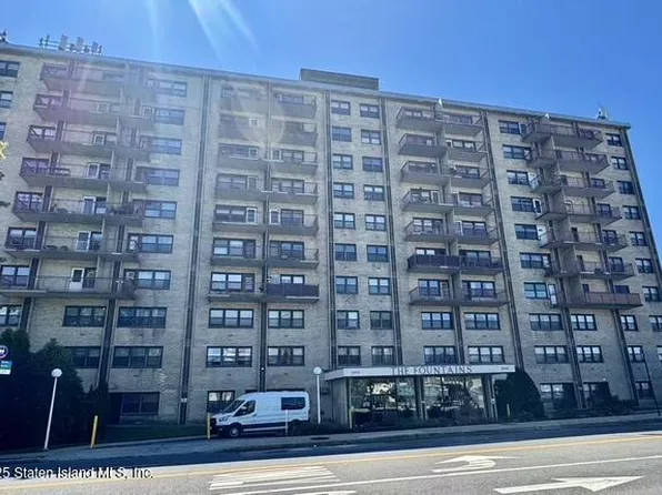1000 Clove Rd APT 5N, Staten Island, NY 10301