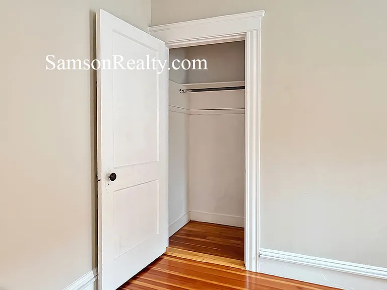 131 Abbott St #2 — Photo 20