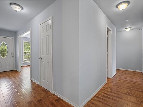 5th image of 5807 Cartagena St