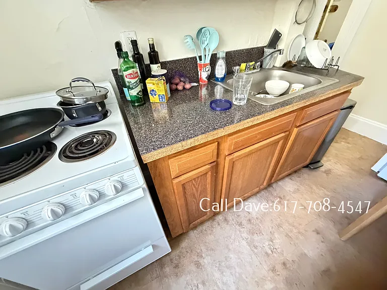 1377 Commonwealth Ave #10 — Photo 5