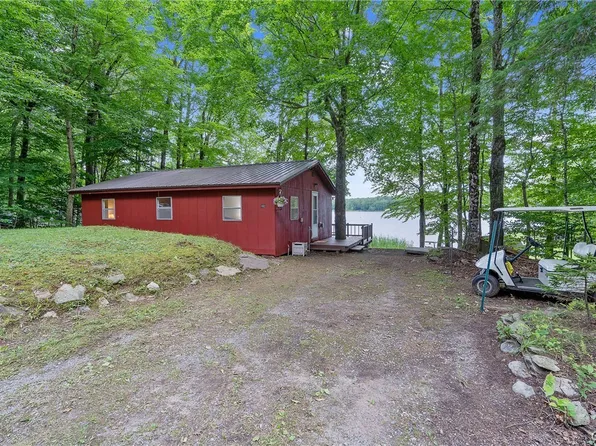 102 Lorton Lake Dr, Altmar, NY 13302