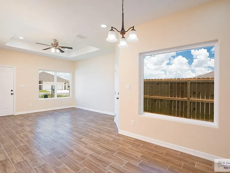 1010 Escondido Ln E #A — Photo 15