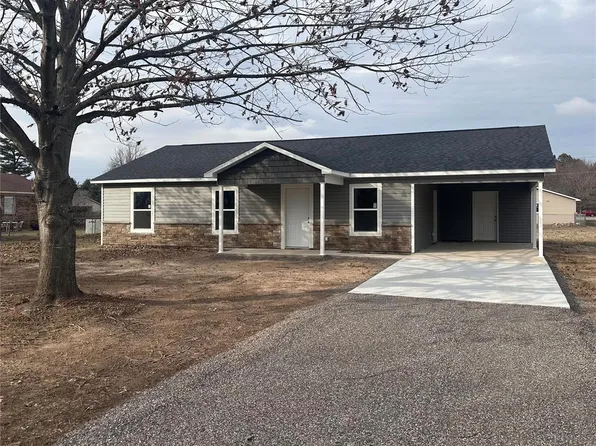 802 Peggy St, Bertrand, MO 63823