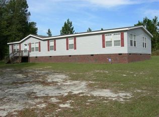 114 Oglesby Dr, St Matthews, SC 29135