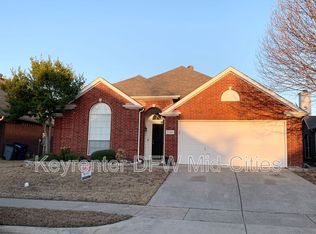 2606 Lonesome Oak Dr, Corinth, TX 76208
