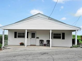 2234 McKees Rocks Rd, Mc Kees Rocks, PA 15136