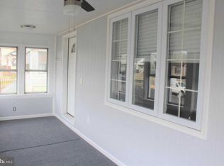 925 Anderson Ave, Trainer, PA 19061