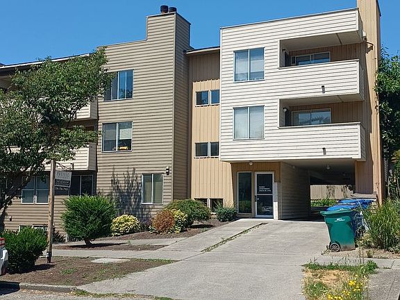 2nd image of 2418 NW 57th St #308