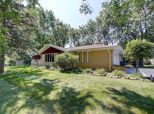 W134S6523 Fennimore Ln, Muskego, WI 53150