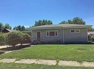 203 N 5th St, Sargent, NE 68874