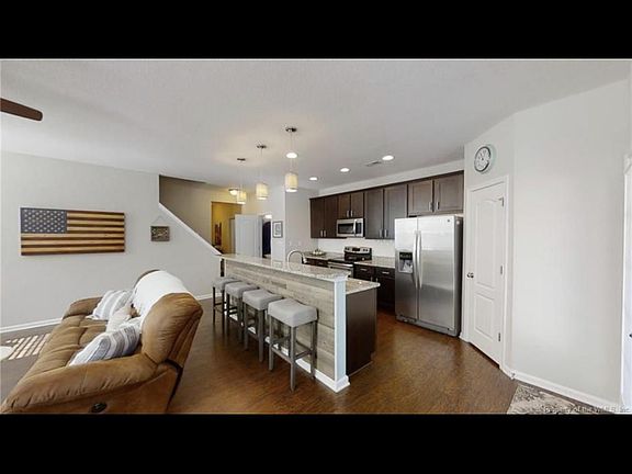 2nd image of 1806 Prosperity Ct