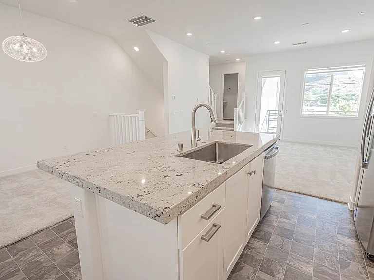 27062 W Painted Sky Way — Photo 7