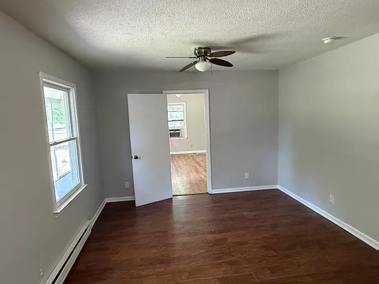 3206 Dearborn Dr — Photo 5