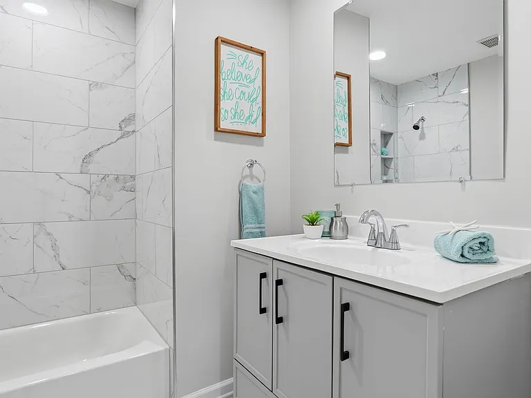 2515 Tabor Ct — Photo 22