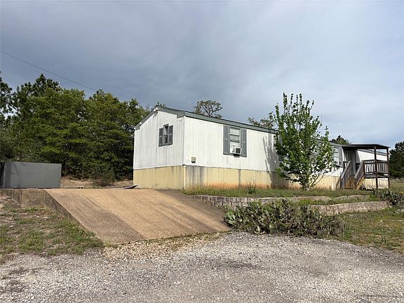 2nd image of 438 Kelley Rd