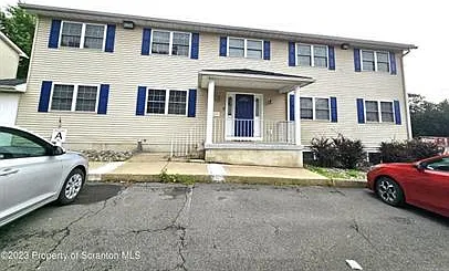 1312 Clay Ave