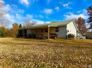 41372 Eisenhower Trl, Perry, MO 63462